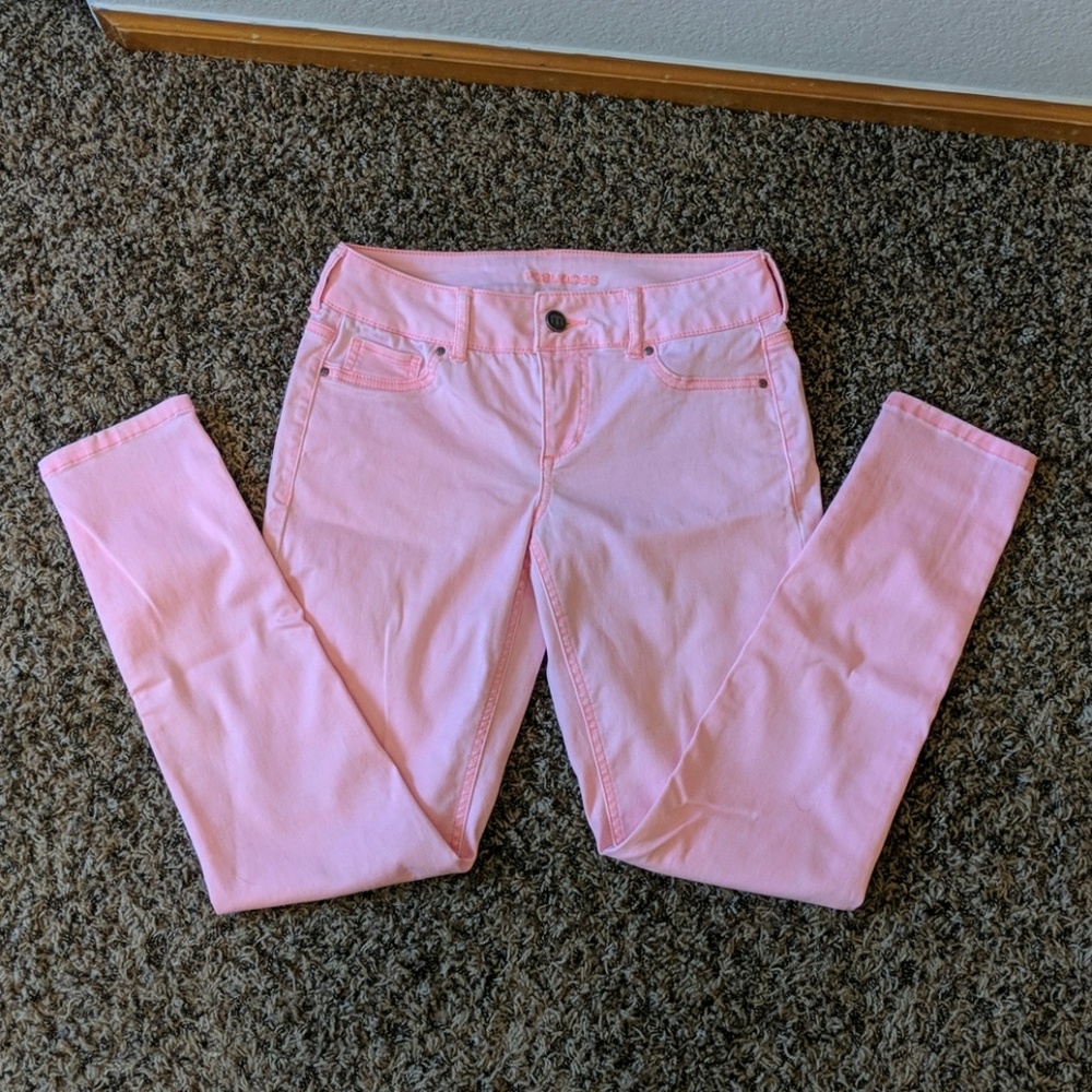 2 for $5 Maurices Light Pink Denim Jeans Sz S-R